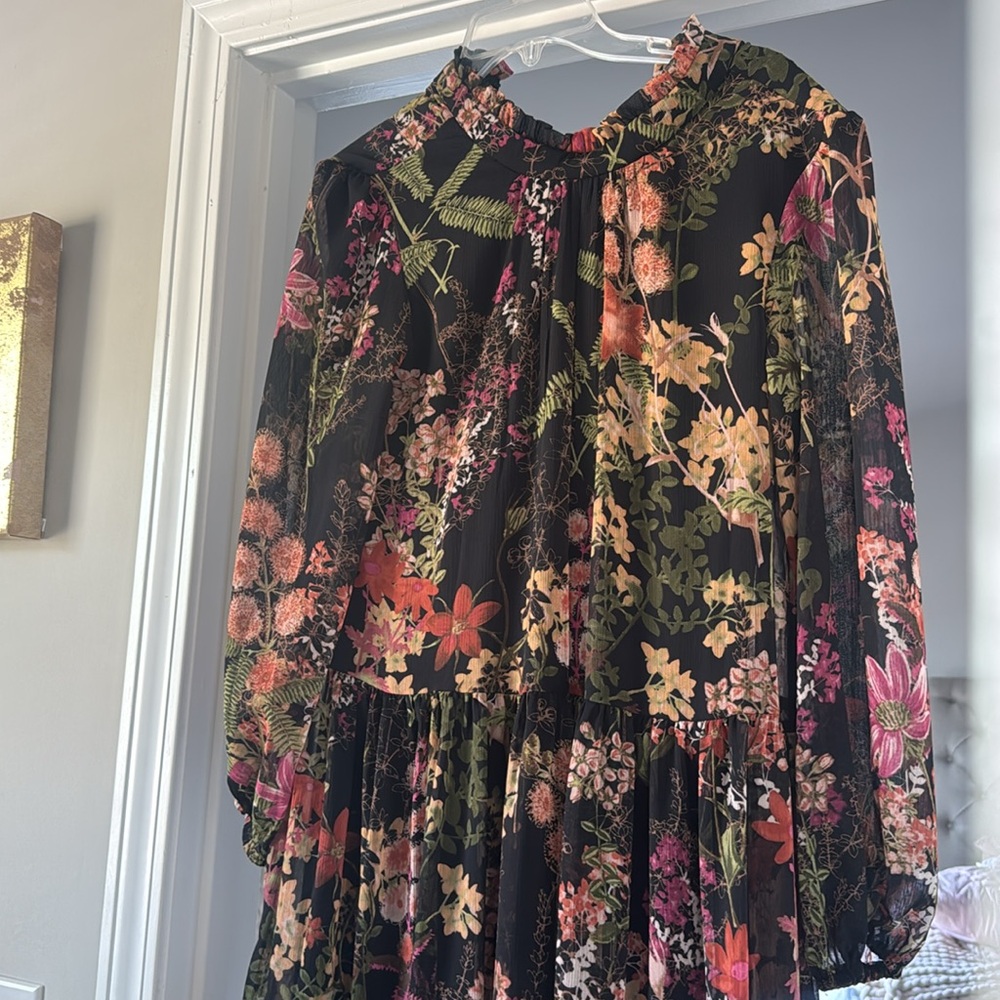 Darling little dress!!! - Picture 7 of 7